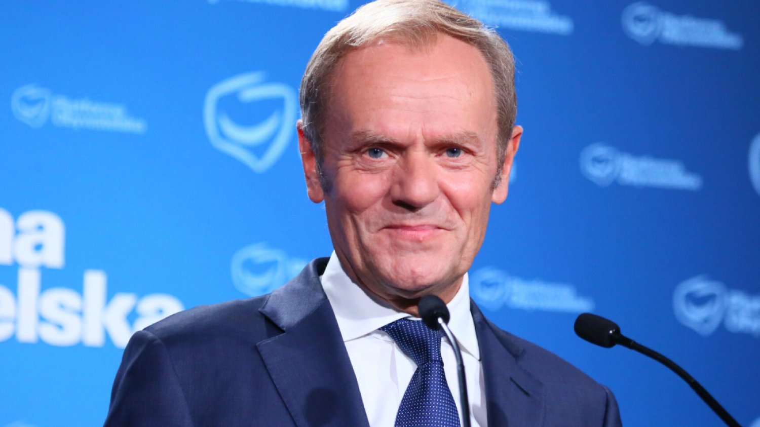 Donald Tusk złożył życzenia noworoczne. Zadrwił z wpadki komendanta KGP