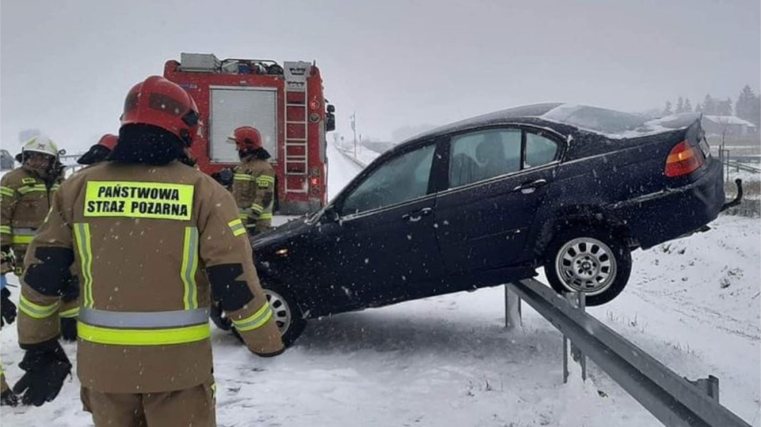Kolizja na S17.