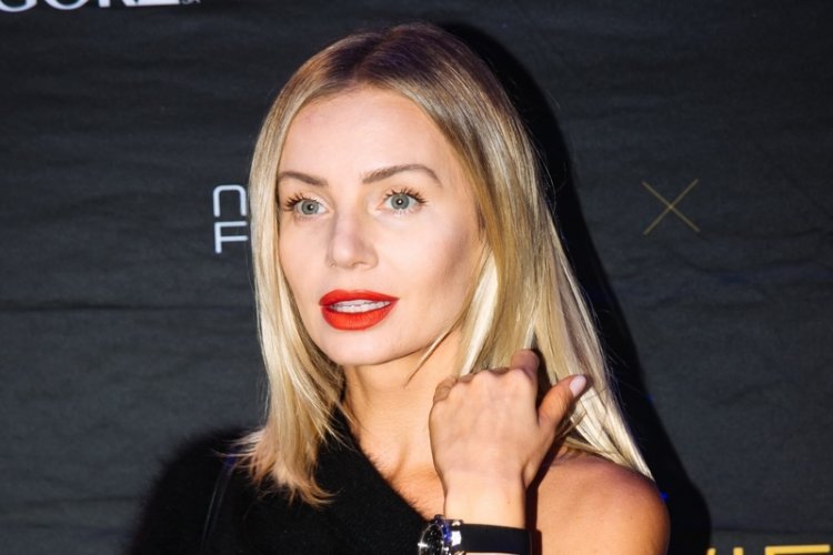 Agnieszka Woźniak-Starak pracowała jako hostessa/Fot. Renata Dąbrowska / Agencja Gazeta