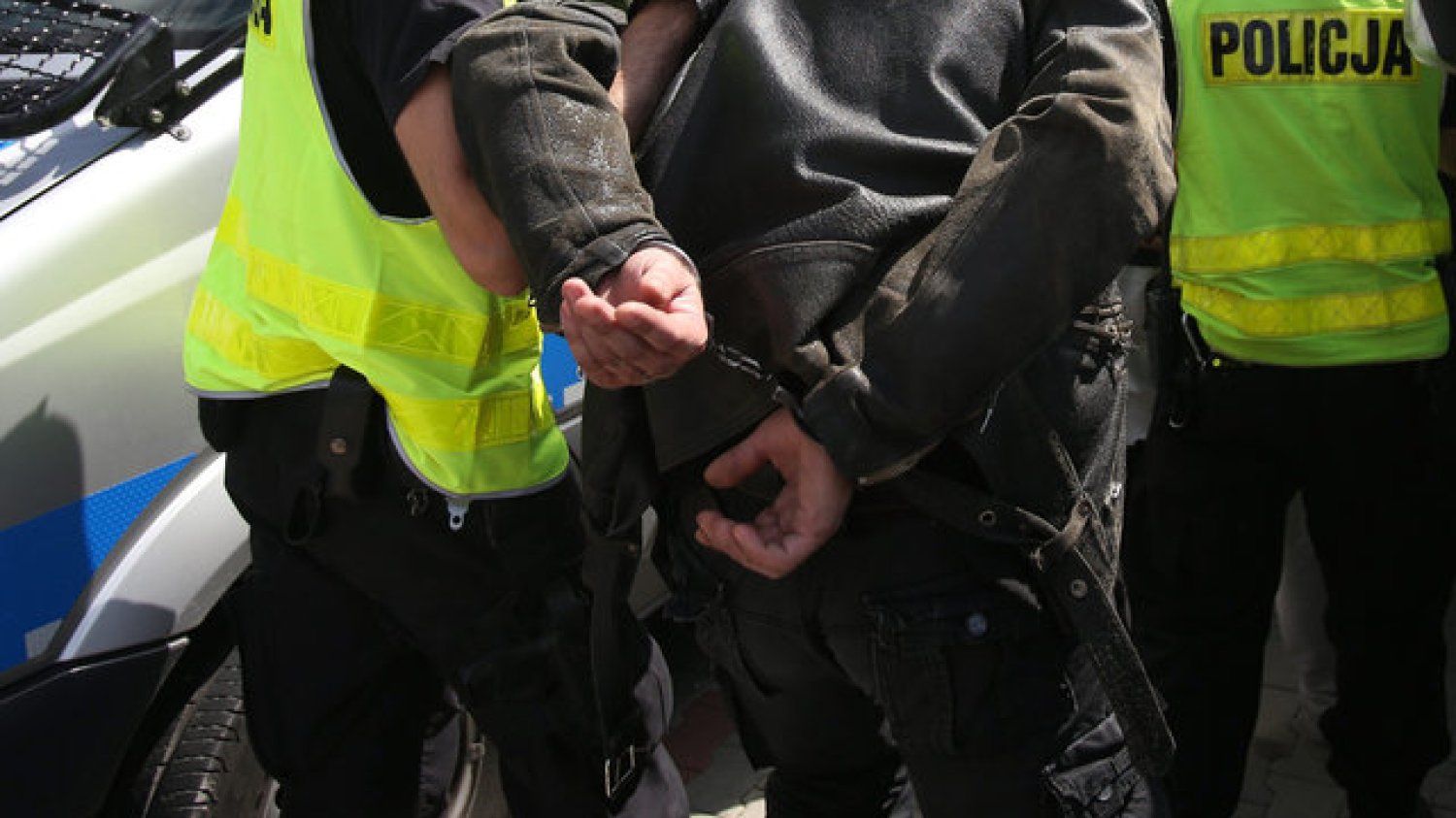 Policjanci nie mieli szans ze sprawcą przemocy domowej. Na pomoc przyszli im koledzy (zdj. ilustracyjne).