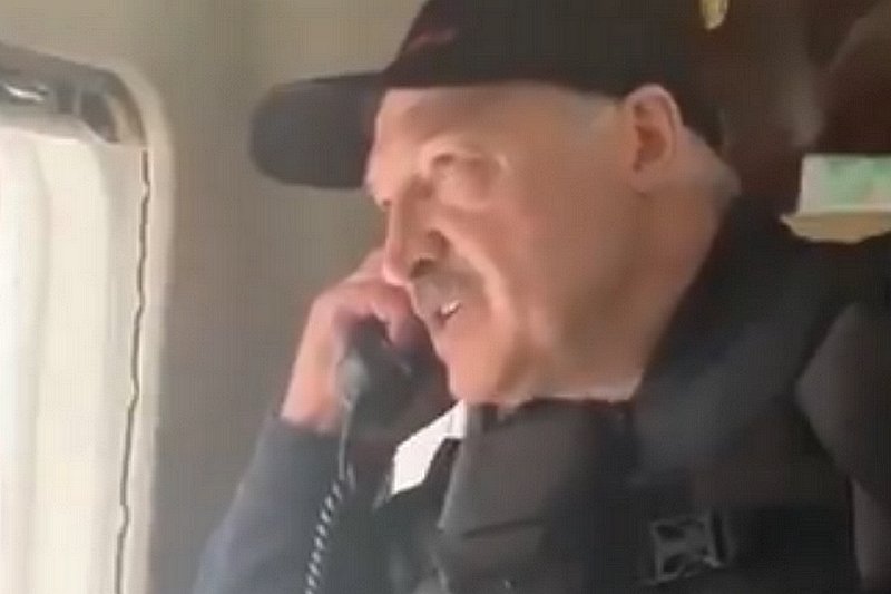 Służby prasowe zanegowały plotki o ucieczce Aleksandra Łukaszenki.