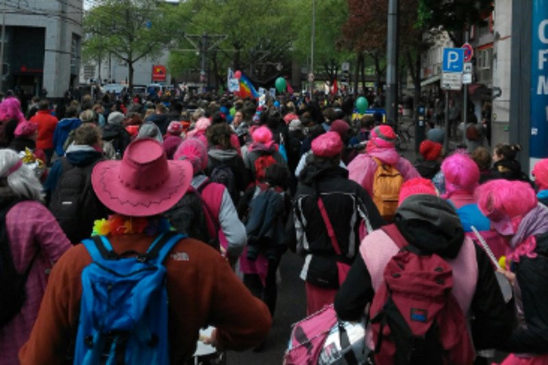 Od rana w Kolonii trwaj protesty przeciwko skrajnie prawicowej partii AfD.