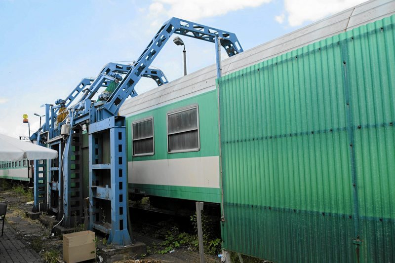 Audyt wykazał, że pracownicy PKP ustawiali liczne przetargi