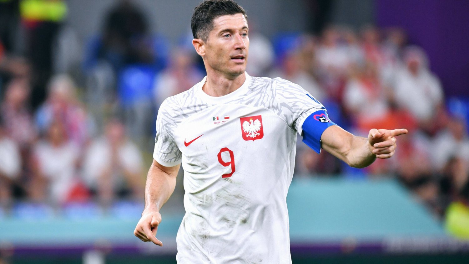 Porażająco samotny i opuszczony Robert Lewandowski. Tak to my MŚ nie zawojujemy