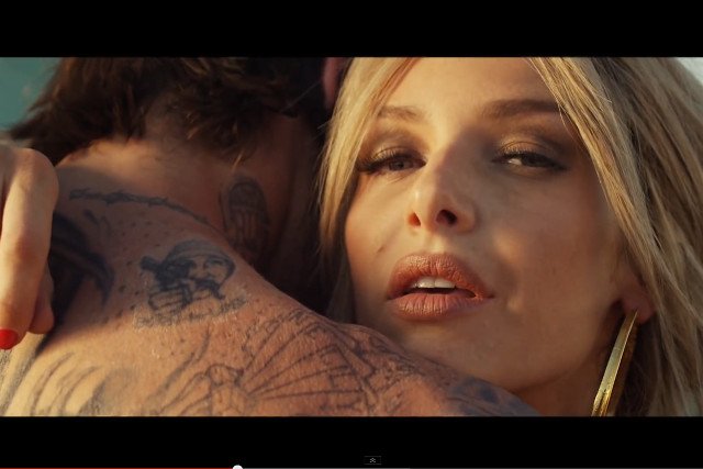 Lana del Mielcarz. Prowadząca "The Voice of Poland" wypusciła nowy teledysk