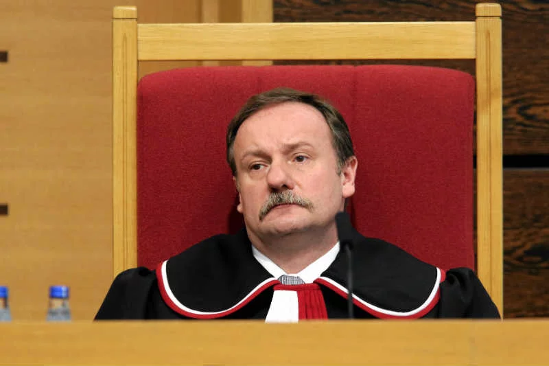 Sędzia Piotr Pszczółkowski miał być człowiekiem Jarosława Kaczyńskiego w Trybunale Konstytucyjnym, ale zdradził.