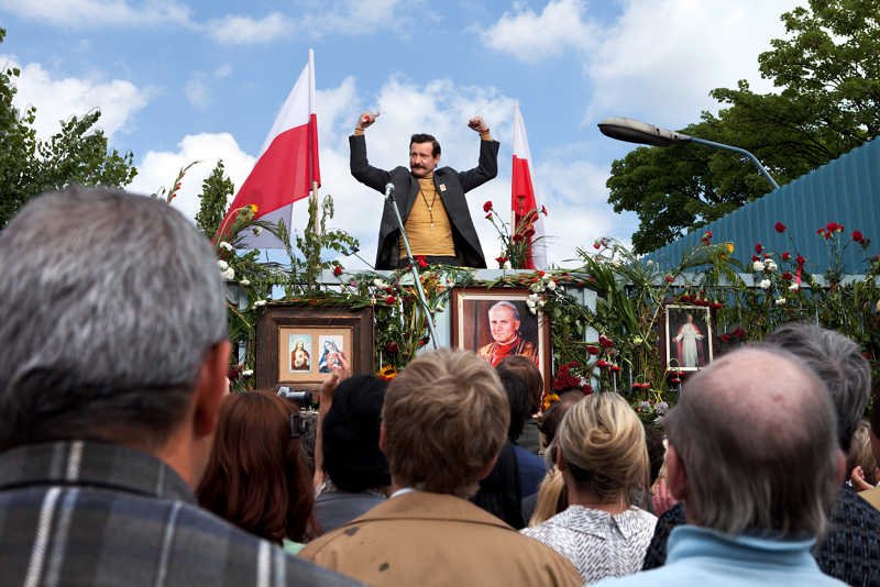 Film o Lechu Wałęsie nie spełnia oczekiwań widzów.