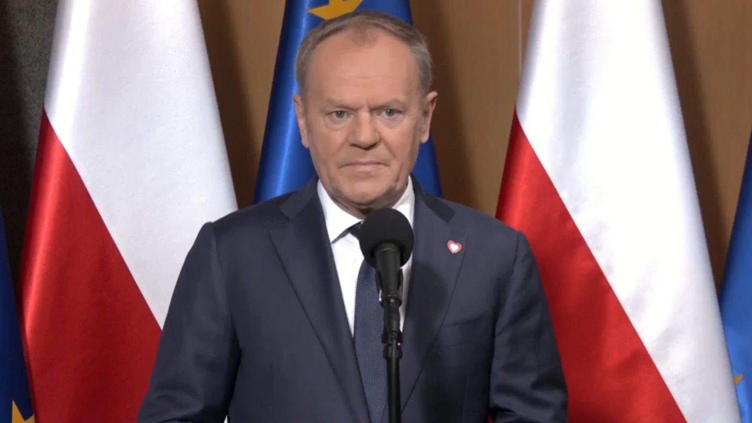 Donald Tusk na konferencji po zwołaniu RBN.