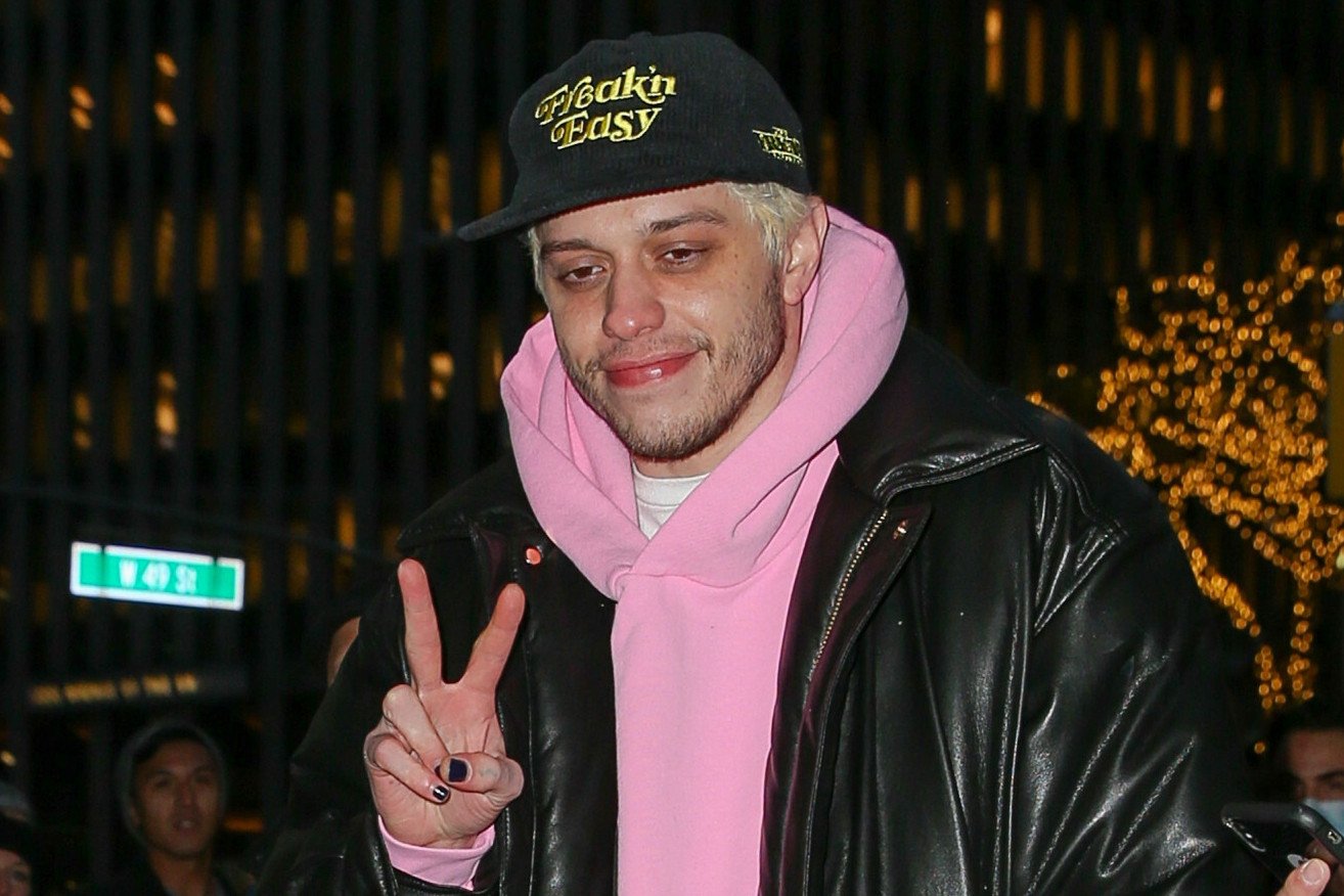 Gwiazda "Saturday Night Live" nie narzeka na brak zainteresowania kobiet, co dziwi wielu internautów