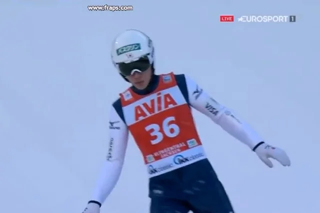 Komentator Eurosportu Igor Błachut przeprosił widzów za " idiotę bez szkoły, który zdecydował o tym, żeby reklamy puszczać w trakcie konkursu, w trakcie rywalizacji sportowej"