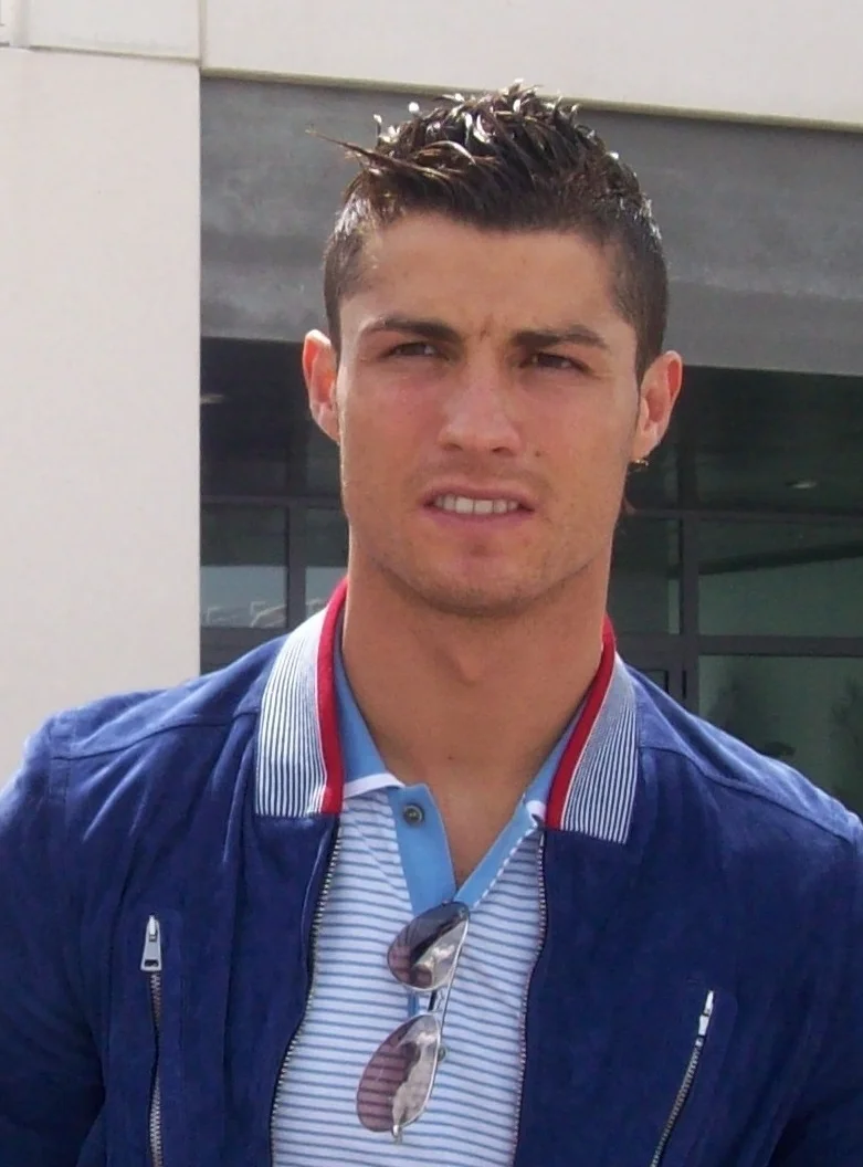Cristiano Ronaldo poza boiskiem