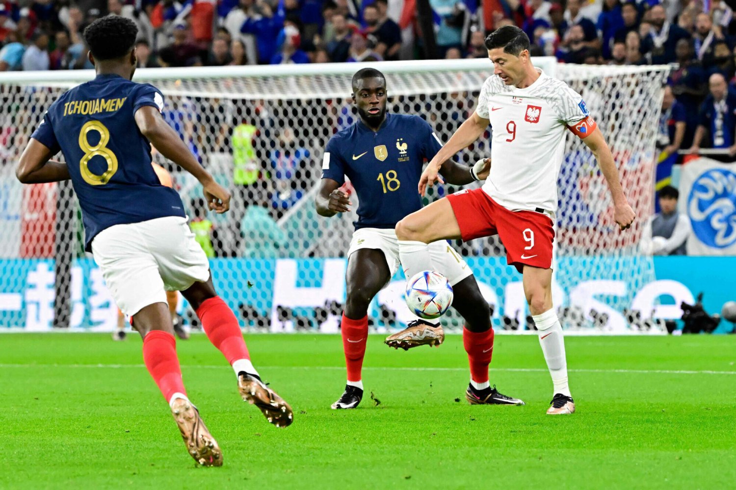 Biało-Czerwoni twardo walczyli z Francuzami, ale mistrzowie świata pokazali klasę w niedzielnym straciu.