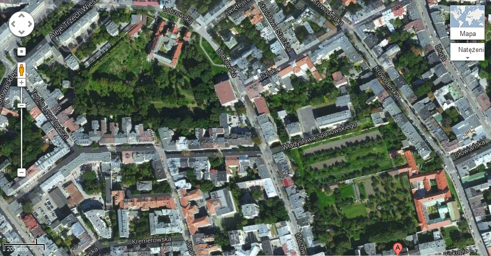 Plamy zieleni widać w Krakowie tylko z lotu ptaka, albo zdjęć satelitarnych