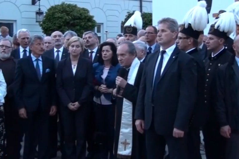 Czy ksiądz Stanisław Małkowski ma prawo prowadzić działalność egzorcystyczną?