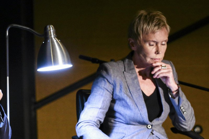 Cała Polska trzyma kciuki za córkę Ewy Błaszczyk. Ola jest już po operacji i ma szanse na wybudzenie