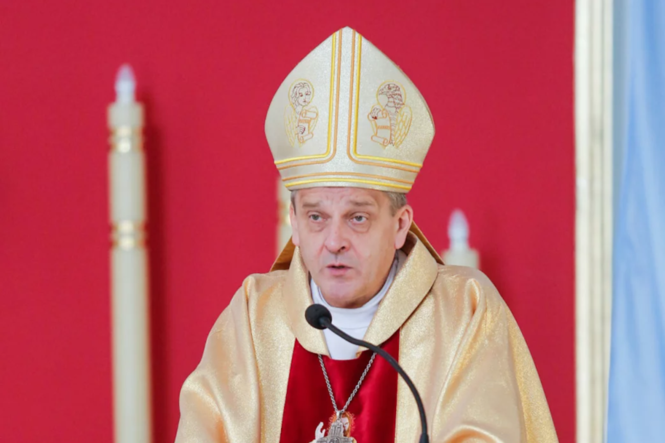 Biskup Roman Pindel zeznawał po raz drugi w sprawie księdza pedofila