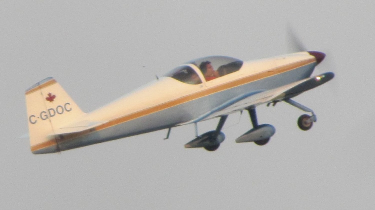 Start samolotu Vans RV-6A