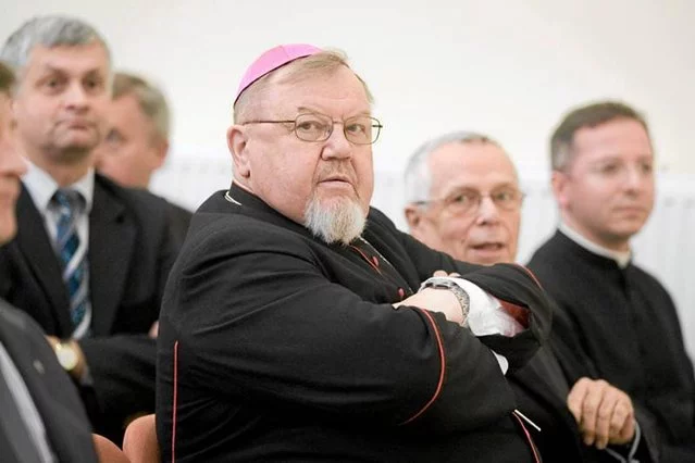 Biskup drohiczyński Antoni Dydycz.