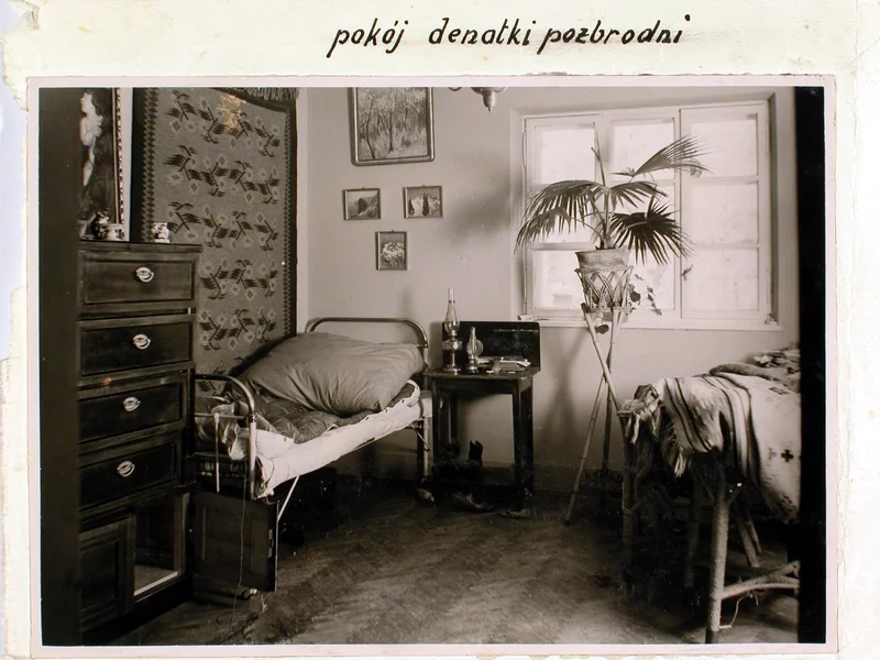 Zdjęcie pokoju denatki, z akt sprawy Gorgonowej.