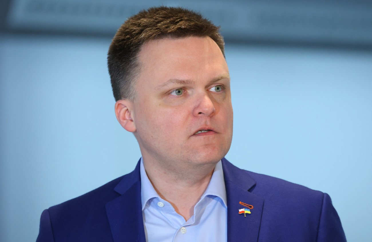 W sondażu Estymatora partia Szymona Hołowni Polska 2050 wypadła z podium.