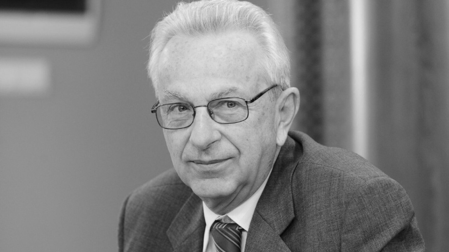 Prof. Zbigniew Lew-Starowicz nie żyje