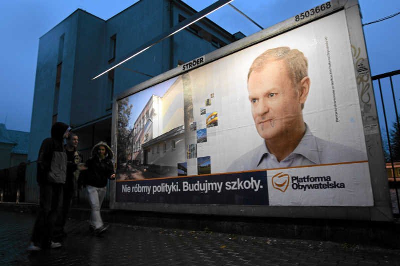 Michał Nowosielski odpowiadał m.in. za tę kampanię PO z 2010 r.