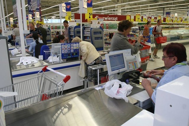 Zakaz handlu na razie w co drugą niedzielę ma obowiązywać już od Nowego Roku