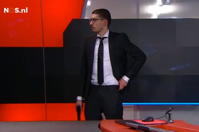 Po zatrzymaniu 19-latka okazało się, że był on wyposażony jedynie w atrapę pistoletu