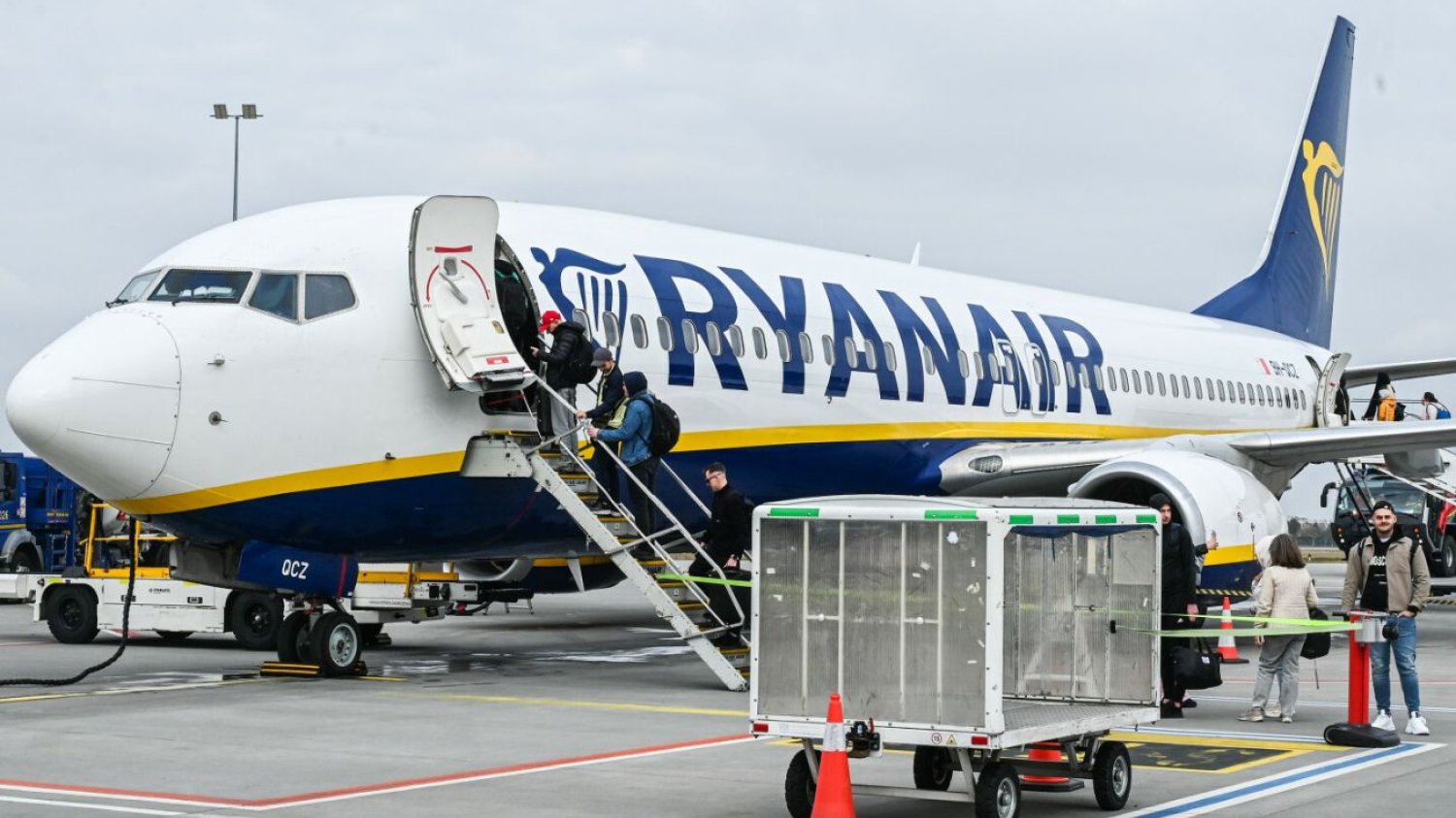 Ryanair nie odpuszcza pasażerom. Za ten błąd można sporo zapłacić.