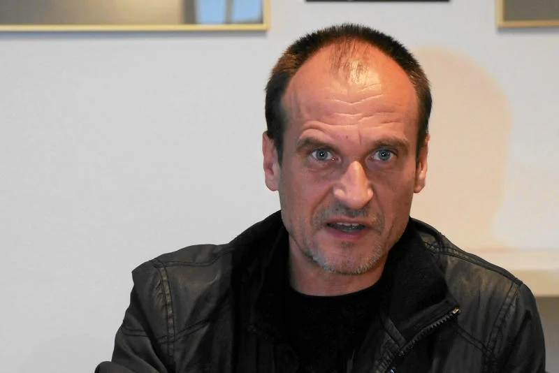 Paweł Kukiz odchodzi z zespołu "Piersi". Poświęci się całkowicie projektowi Zmieleni.pl