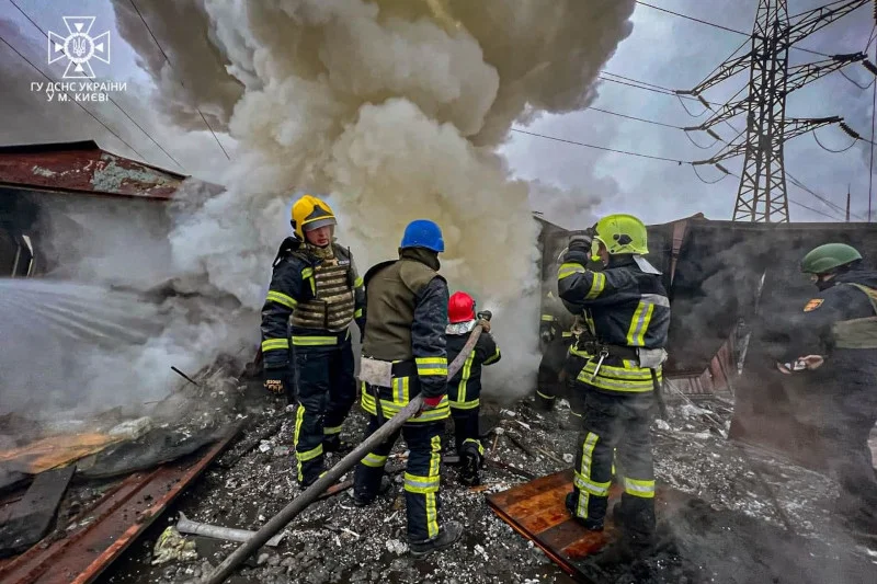 Wstrząsające zdjęcia i filmy z Kijowa tuż po kolejnych rosyjskich atakach