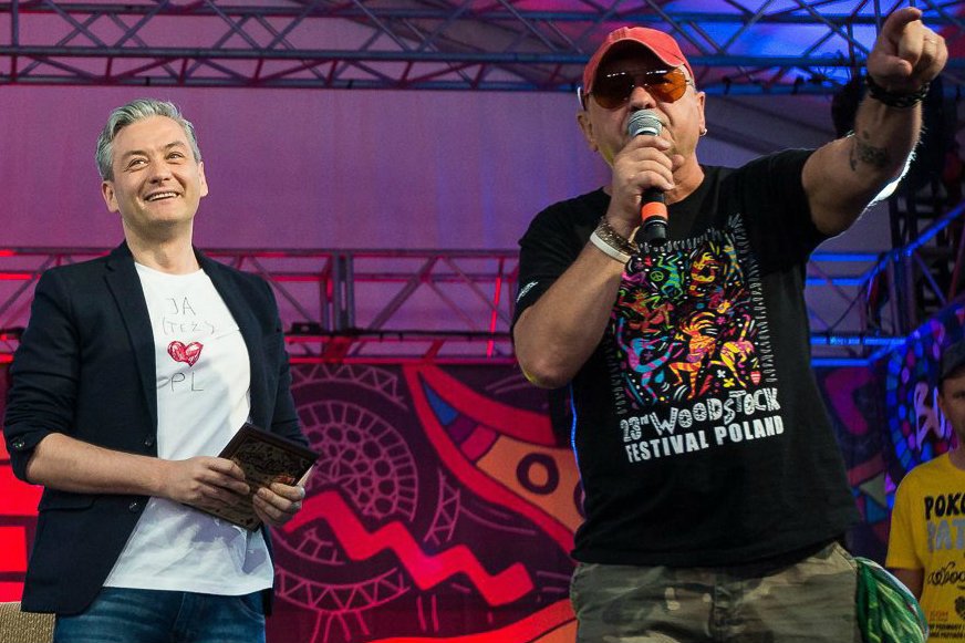 Robert Biedroń z Jerzym Owsiakiem podczas Przystanku Woodstock.