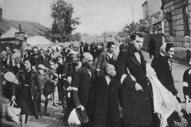 Polacy traktowali Żydów tak samo jak Niemcy? Tak w Izraelu komentują dokument Departamentu Stanu USA z 1946 roku.