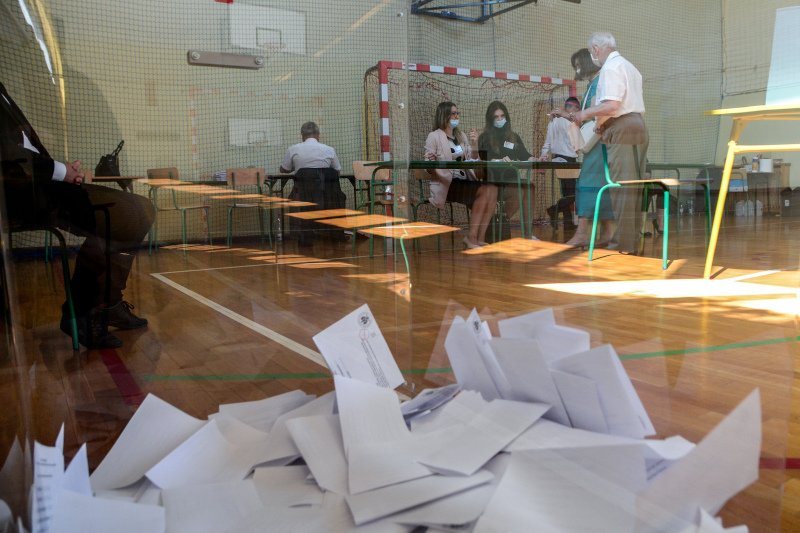 Członek komisji w Bytomiu miał sfałszować cztery głosy.