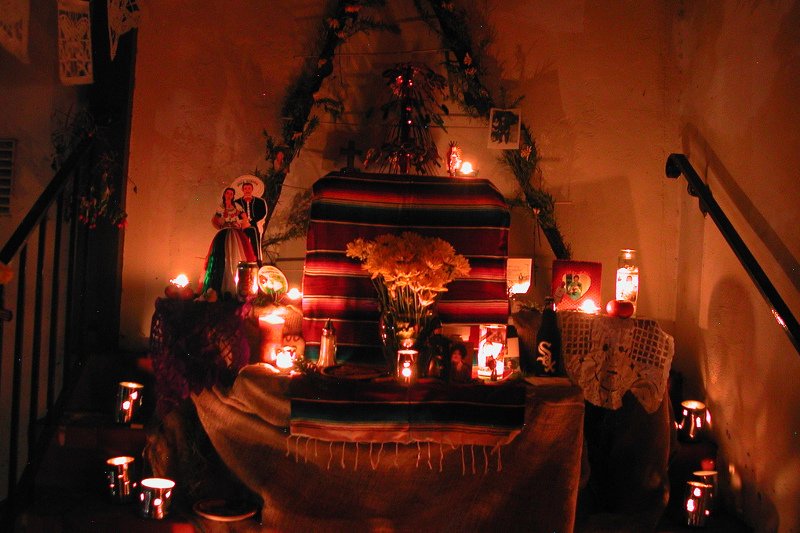 Dia de los Muertos, czyli meksykańskie obchody Dnia Zmarłych są jednymi z najbardziej znanych na świecie, ale bynajmniej nie najbardziej ekscentrycznymi.