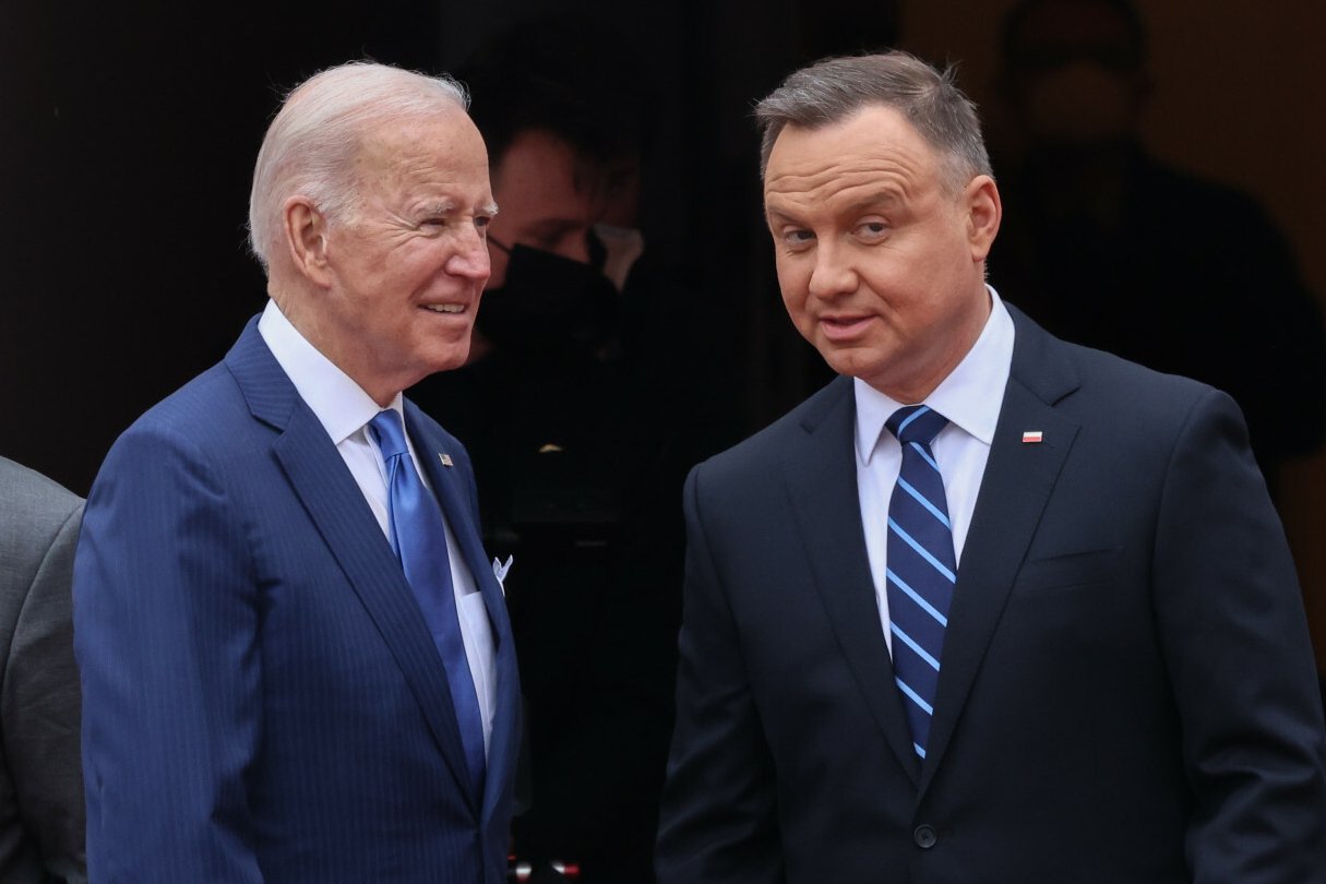 Joe Biden i Andrzej Duda wśród ulubionych polityków w Ukrainie.