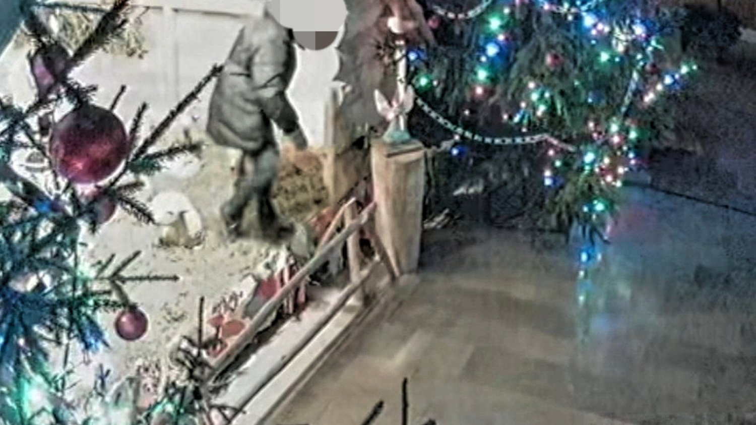 Policja zatrzymała 34-latka, który okradł szopkę bożonarodzeniową.