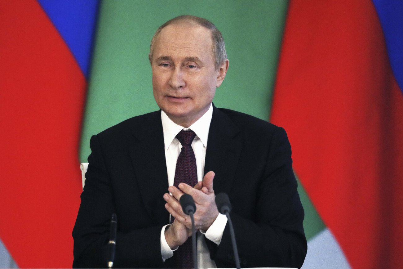 rosja buduje arkę noego Zaufany człowiek Putina obiecał, że Rosja wybuduje "Arkę Noego", która uratuje światową gospodarkę