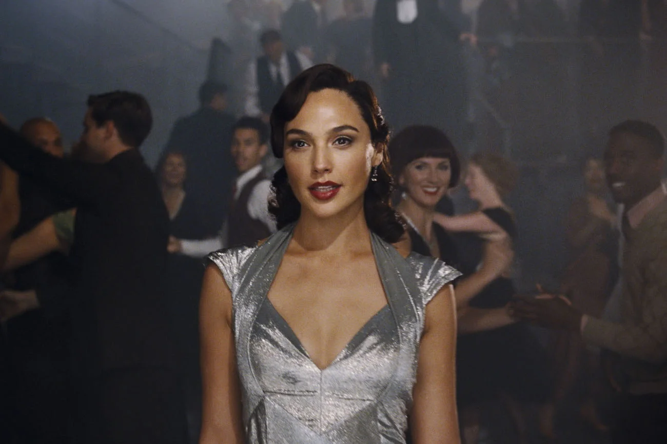 Gal Gadot jako Linnet Ridgeway w filmie "Śmierć na Nilu"