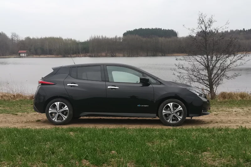 Nowy Nissan Leaf – w pełni elektryczny samochód segmentu C. To auto naprawdę może się podobać.