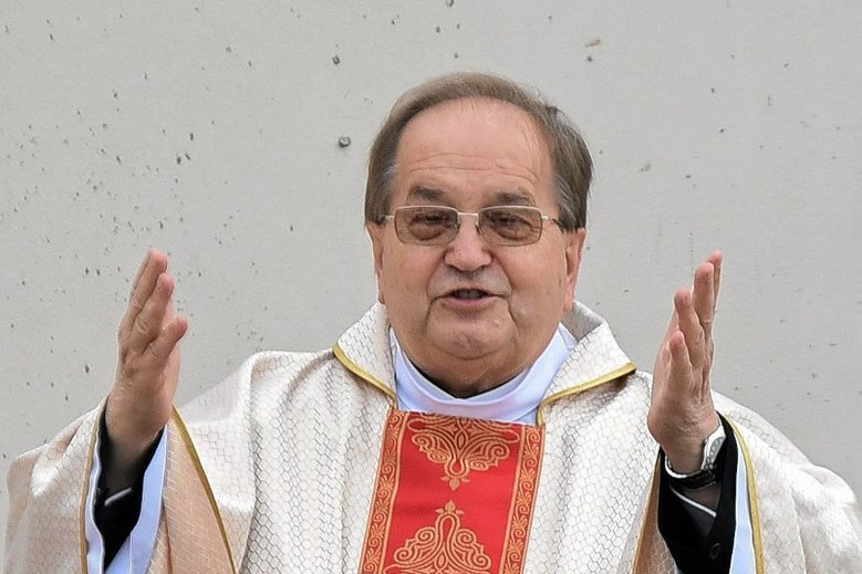 Fundacja Lux Veritatis o. Tadeusza Rydzyka zostanie sprawdzona przez prokuraturę.