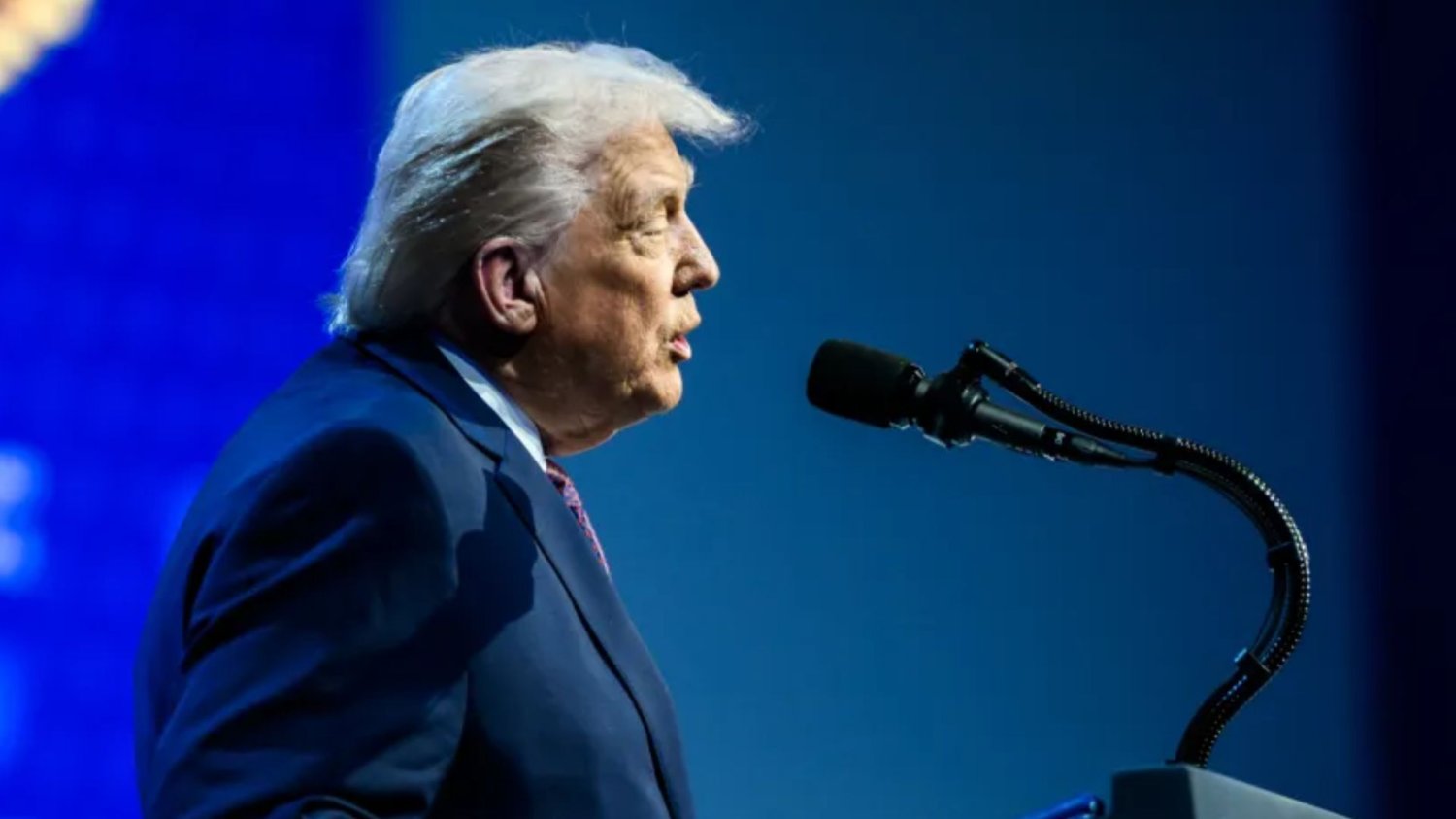 Najbardziej absurdalny moment przemowy Trumpa. Najbardziej absurdalny moment przemowy Trumpa.