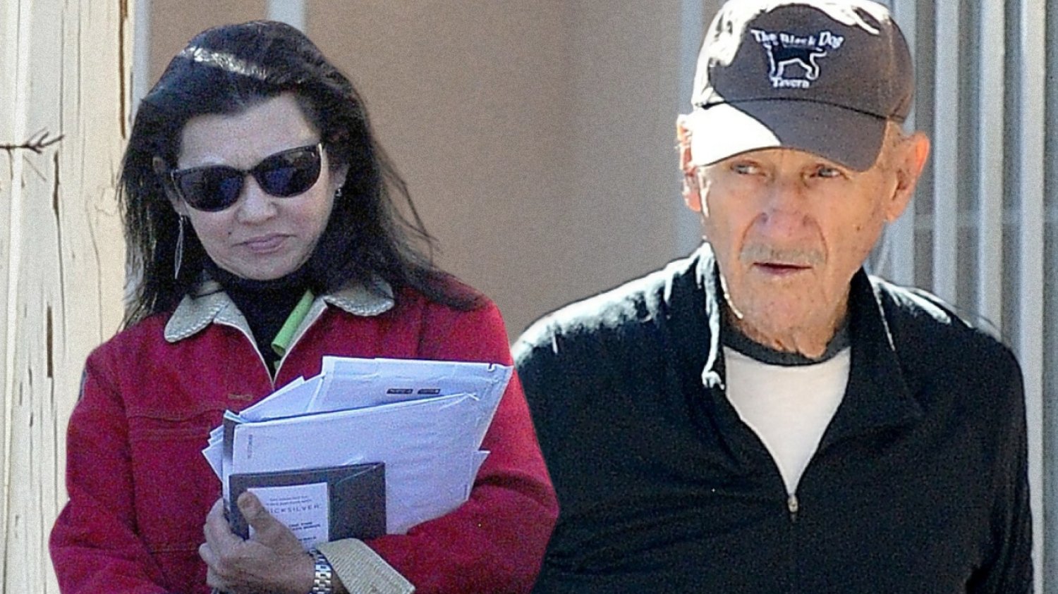 Gene Hackman był śledzony? Betsy Arakawa niepokoiła się o bezpieczeństwo męża.