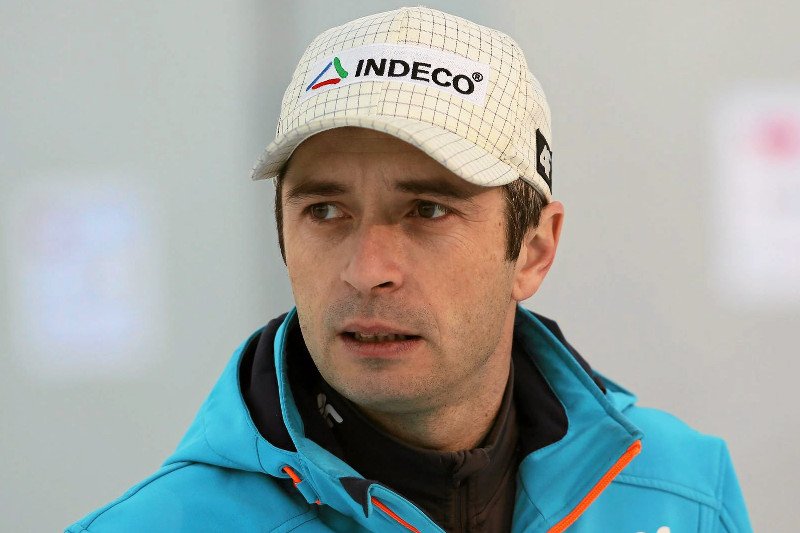 Łukasz Kruczek – przeciętny skoczek stał się doskonałym trenerem.