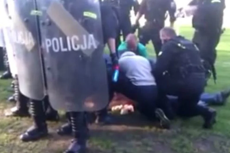 Po śmierci kibica z Knurowa Przemysław Wipler nazwał policjantów "mordercami"