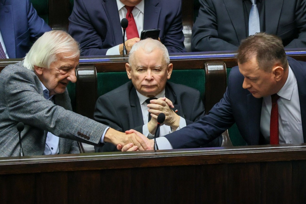 Prawo i Sprawiedliwość cieszy się z wygranej Donalda Trumpa. Jarosław Kaczyński już zaciera ręce.