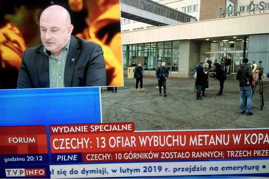 Tadeusz Płużański, szef publicystyki w TVP Info wie kto przyczynił się do tragedii w czeskiej Karwinie.