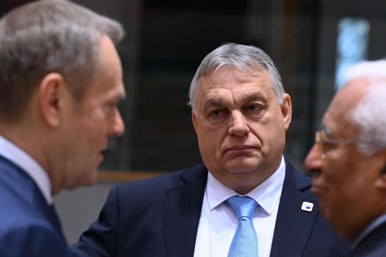 Azyl Marcina Romanowskiego na Węgrzech. Tusk ostro mówił o Orbánie