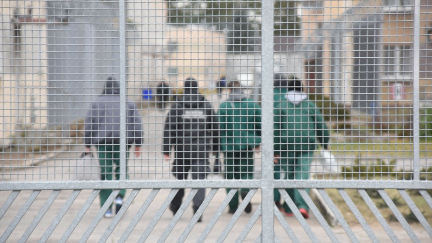 Służba Więzienna. Na zdjęciu Zakład Karny w Krzywańcu