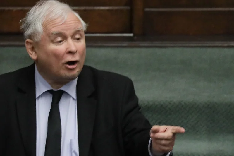 Jarosław Kaczyński nie wytłumaczył się ze słów o "chamskiej hołocie".
